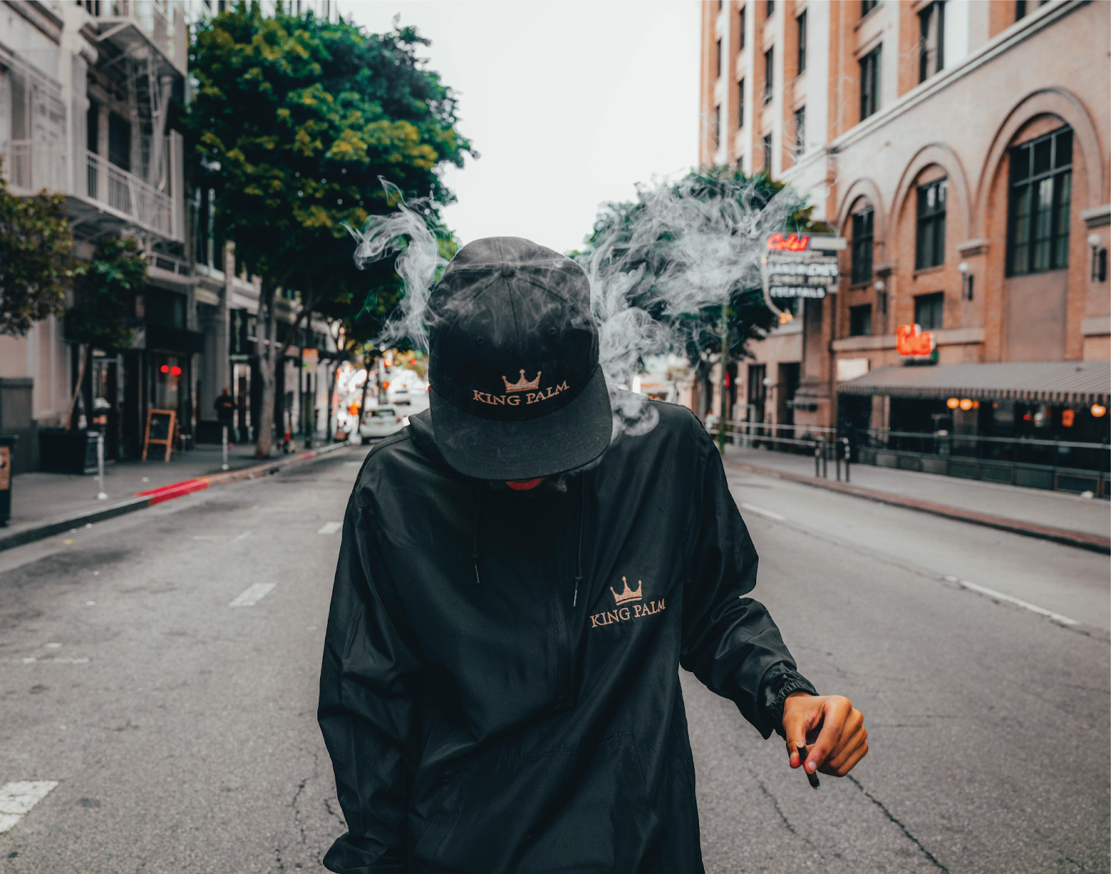 everything smells like cigarette smoke Ever smelled something that wasn't actually there? 👃 Some people with migraine experience phantom smells (phantosmia) before or during an attack. Common ones people report: 🔥 burning or smoke 🚬 cigarette smoke everything smells like cigarette smoke Ever smelled something that wasn't actually there? 👃 Some people with migraine experience phantom smells (phantosmia) before or during an attack. Common ones people report: 🔥 burning or smoke 🚬 cigarette smoke