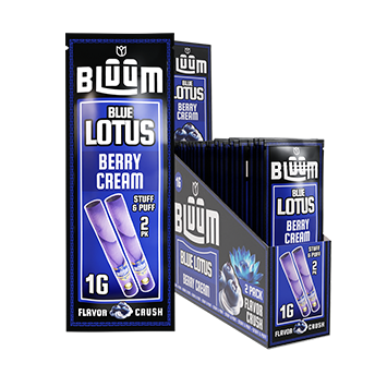 Blue Lotus - Berry Cream King Palm Blue Lotus - Berry Cream King Palm